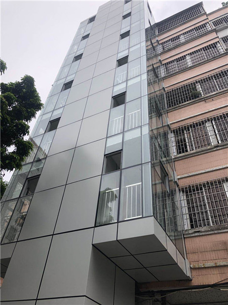 同福西二街26號鋁單板加玻璃幕墻